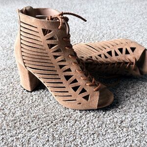 Stylish Tan Cutout Women's Heels